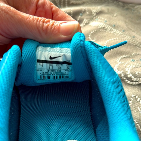 Nike Blue Athletic Sneakers - Picture 4 of 4